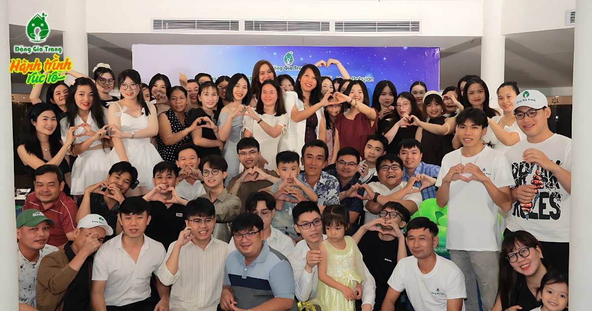 Đêm Gala trong chuyến đi Hành trình rực rỡ