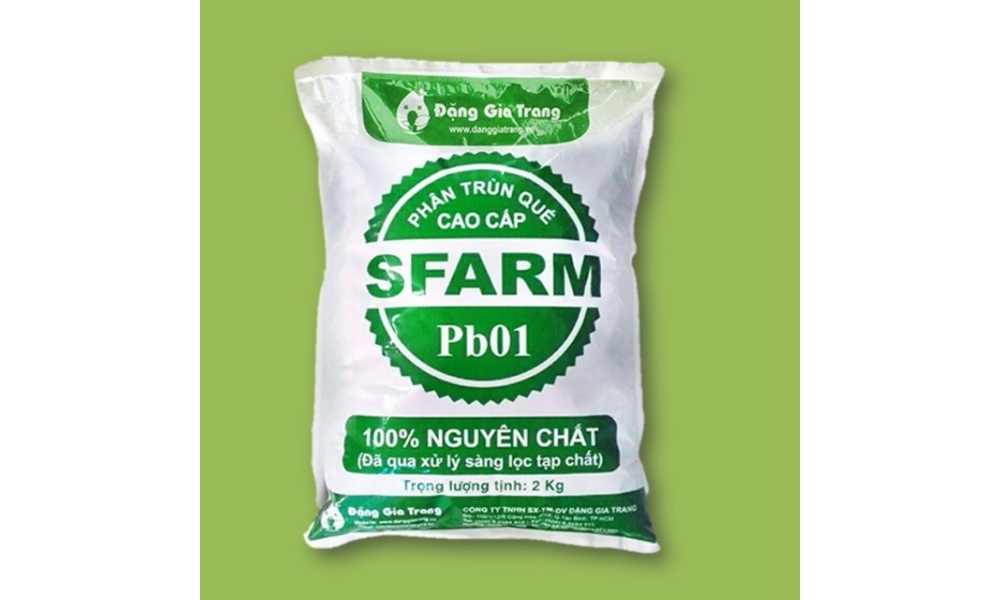 Sử dụng phân hữu cơ SFARM như phân trùn quế để cung cấp dinh dưỡng cho cây